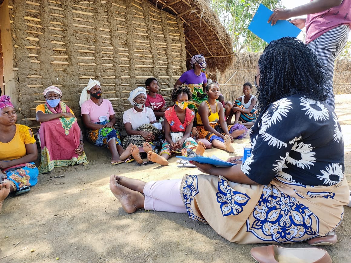 Apresentação à Comunidade 8